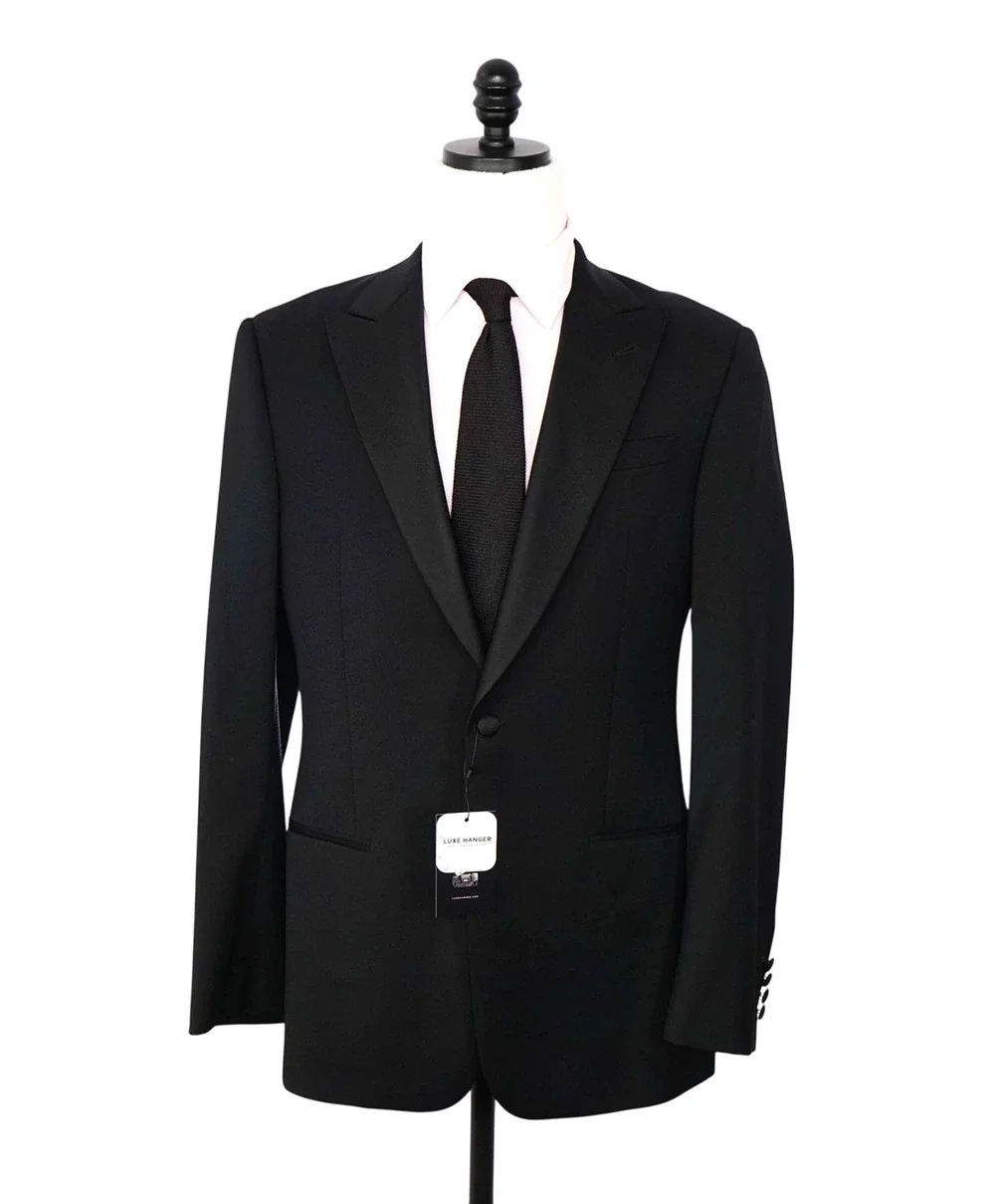 ARMANI COLLEZIONI - Black Wool Peak Lapel DInner Jacket - 38R